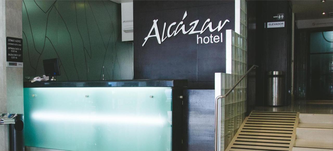 Hotel Alcazar Poza Rica Экстерьер фото